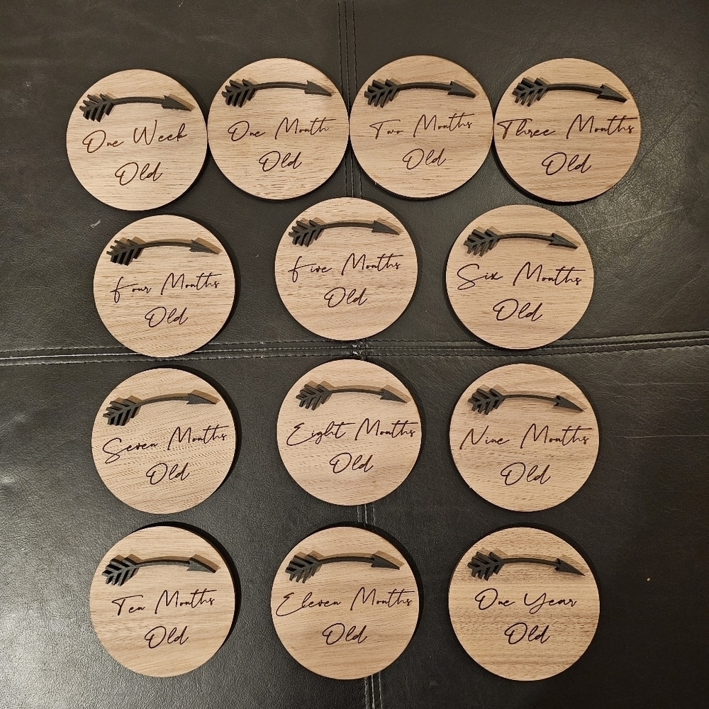 Wood Baby Monthly Milestone Disc Set